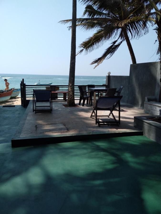 Praneeth Guest House Mirissa Exterior photo